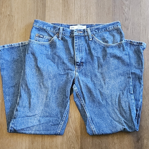 Lee Other - Men's Lee Blue Jeans Regular Fit 36 x 30 100% Cotton *Have Damage*